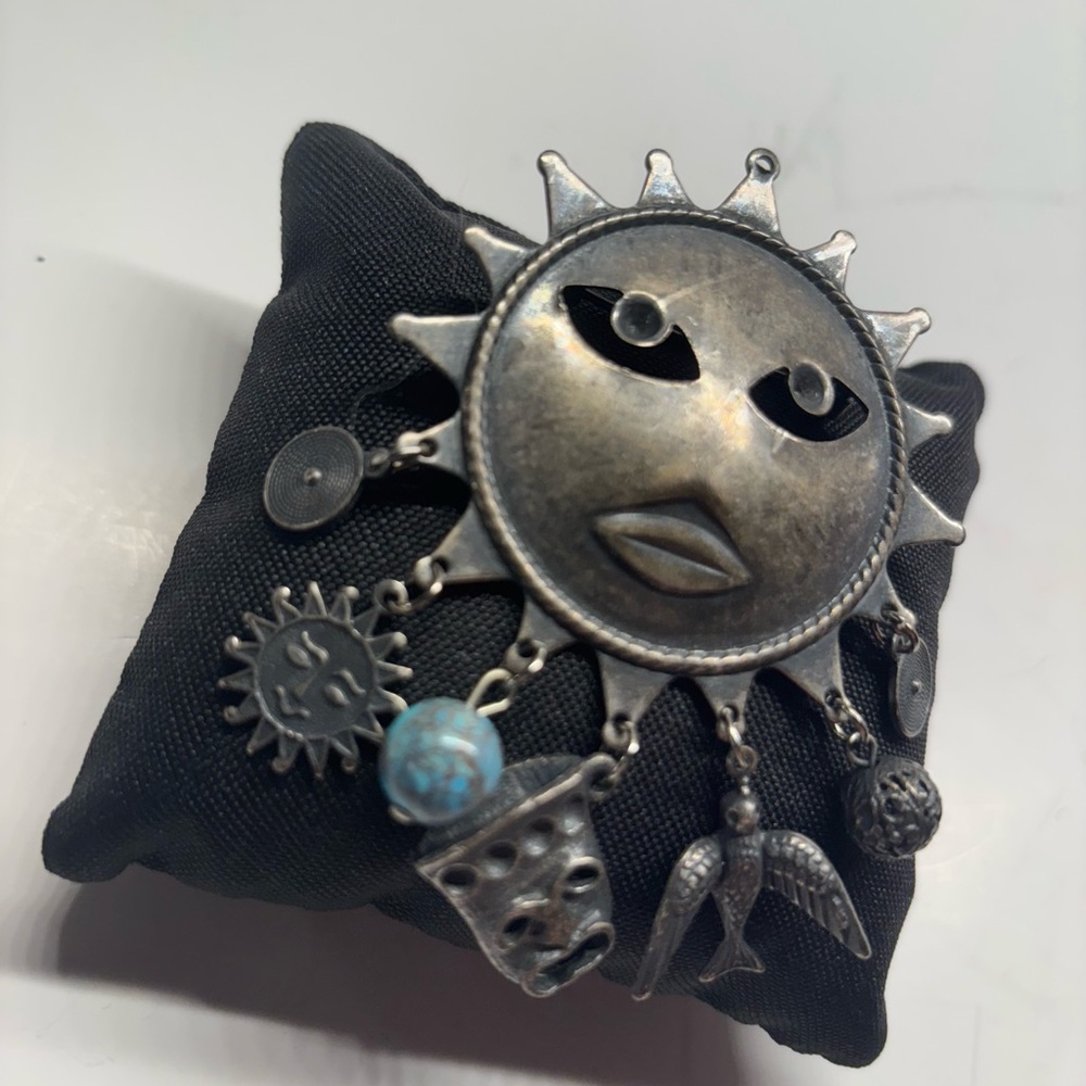 Silver Sun Face Brooch  Pin  Pendant with Charms - Picture 3 of 11